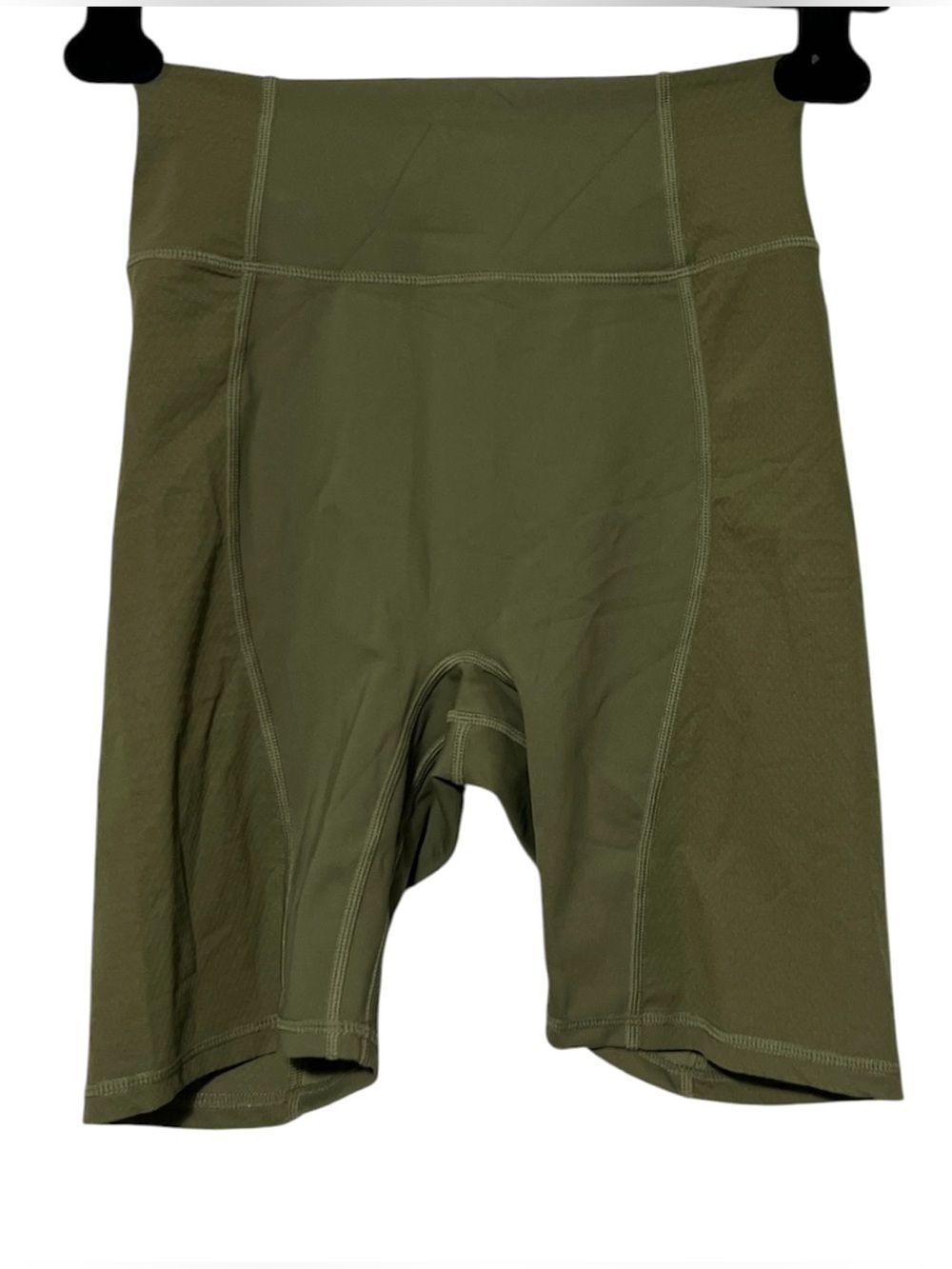 🆕 HALARA Biker 7" Inseam High Rise Shorts